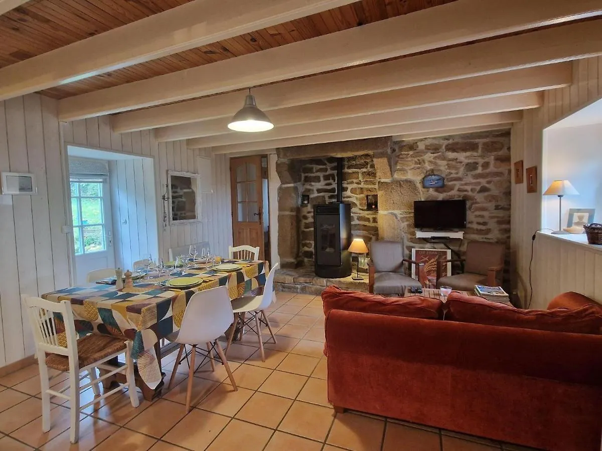 Breton Property With Sea View, Plougasnou Holiday home